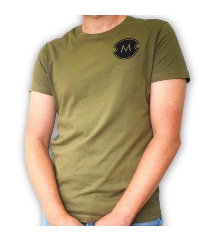 Camiseta verde Brewed Under Pressure | Merchandising Montecelio Café